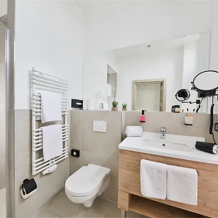 Kaiserhof 3* Bitterfeld-Wolfen