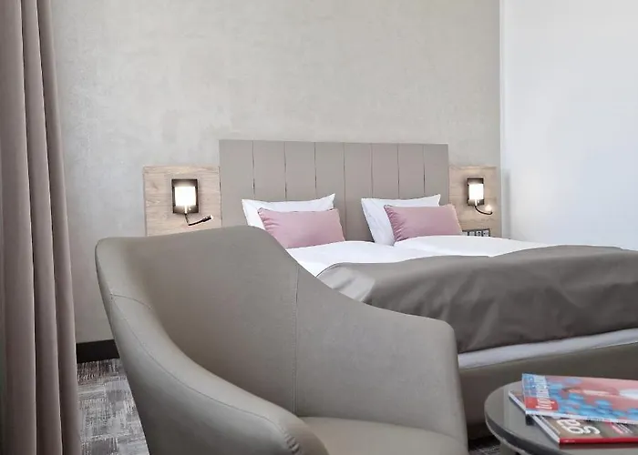 Kaiserhof Отель 3*